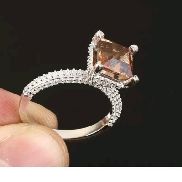 Kharma by Avelon Jewelry - Large Sultans color change solitaire &topaz sz7